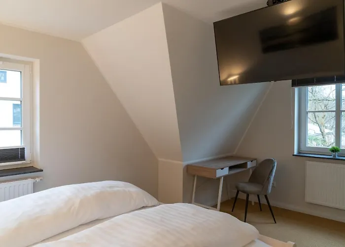 Reetdachhaus Steuerbord & Backbord Reetdachhaus Sandhus Backbord Vakantiehuis Böhl